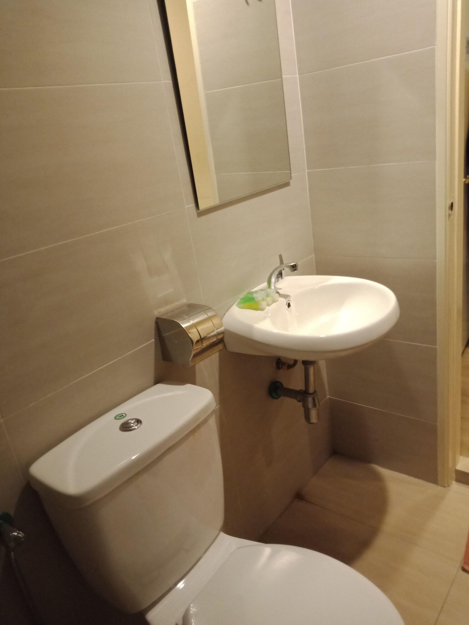 Hotel Zamburger Bukit Segar Cheras Ngoại thất bức ảnh