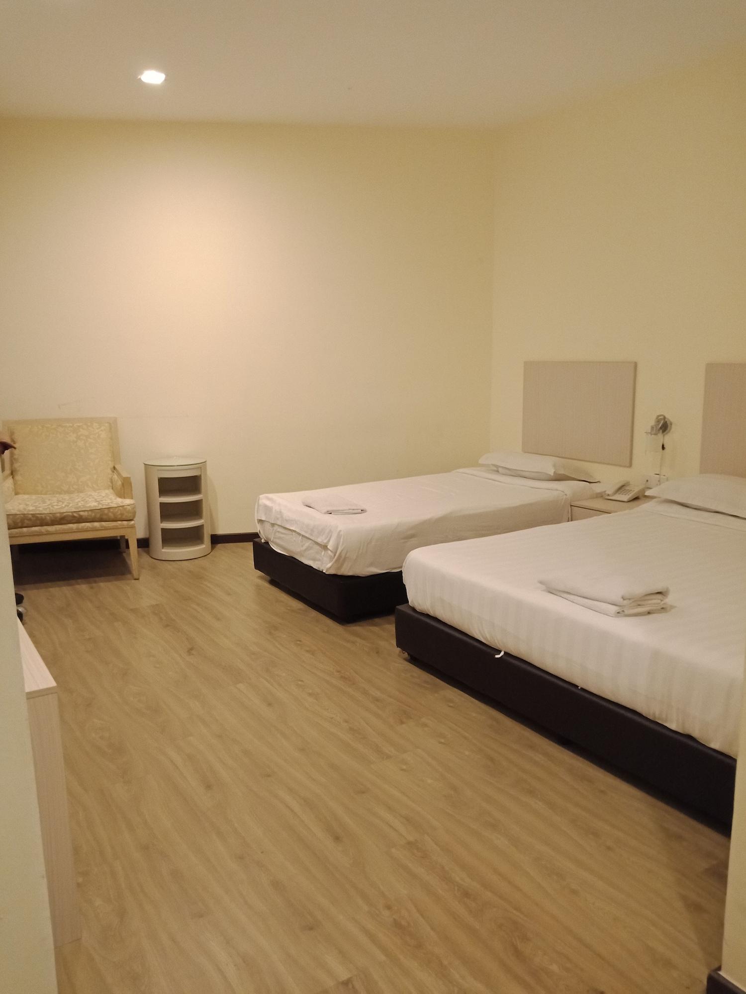 Hotel Zamburger Bukit Segar Cheras Ngoại thất bức ảnh