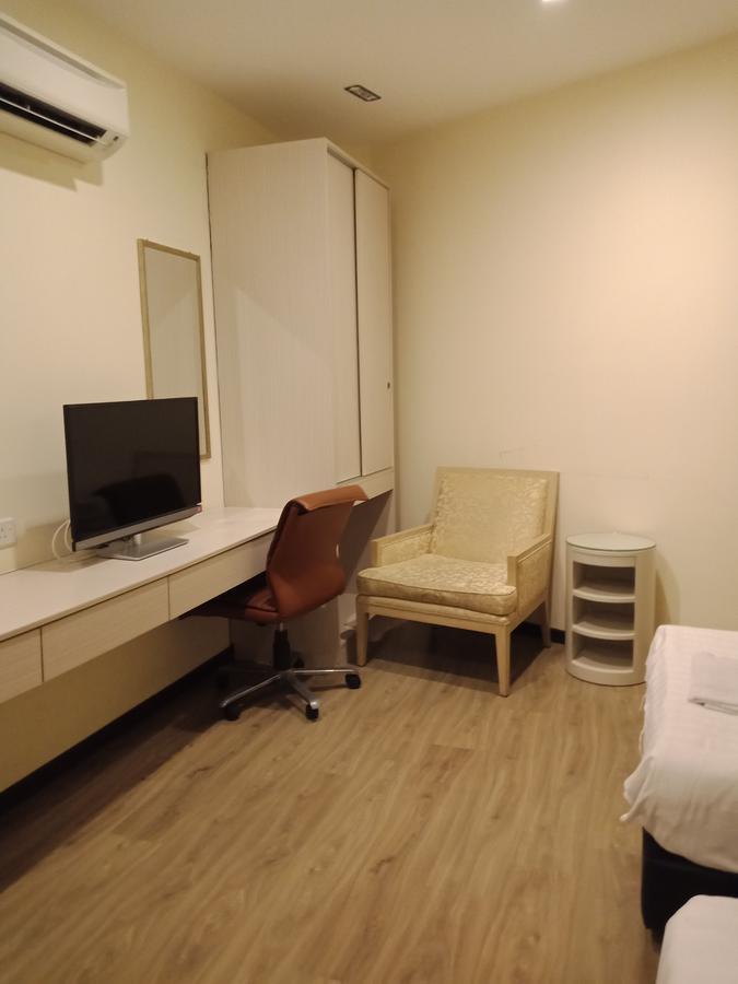 Hotel Zamburger Bukit Segar Cheras Ngoại thất bức ảnh