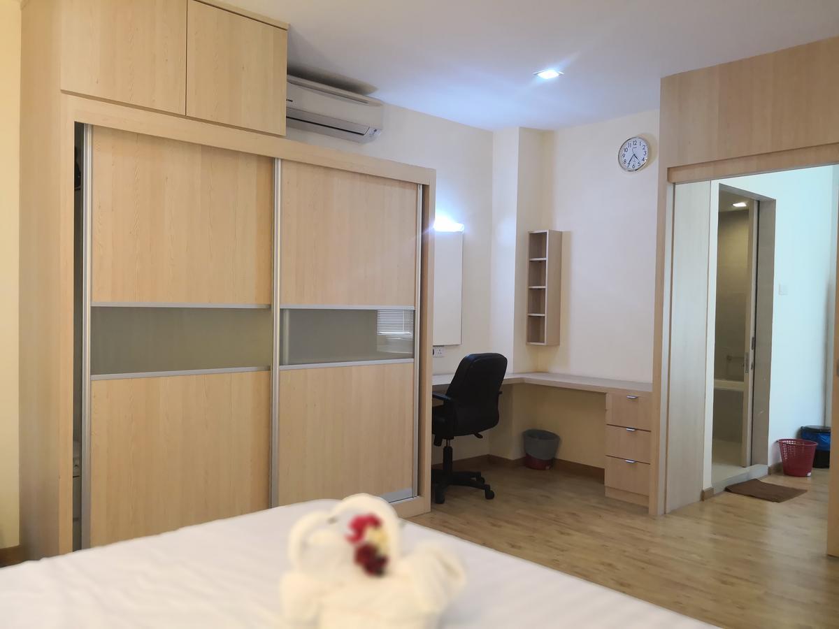 Hotel Zamburger Bukit Segar Cheras Ngoại thất bức ảnh