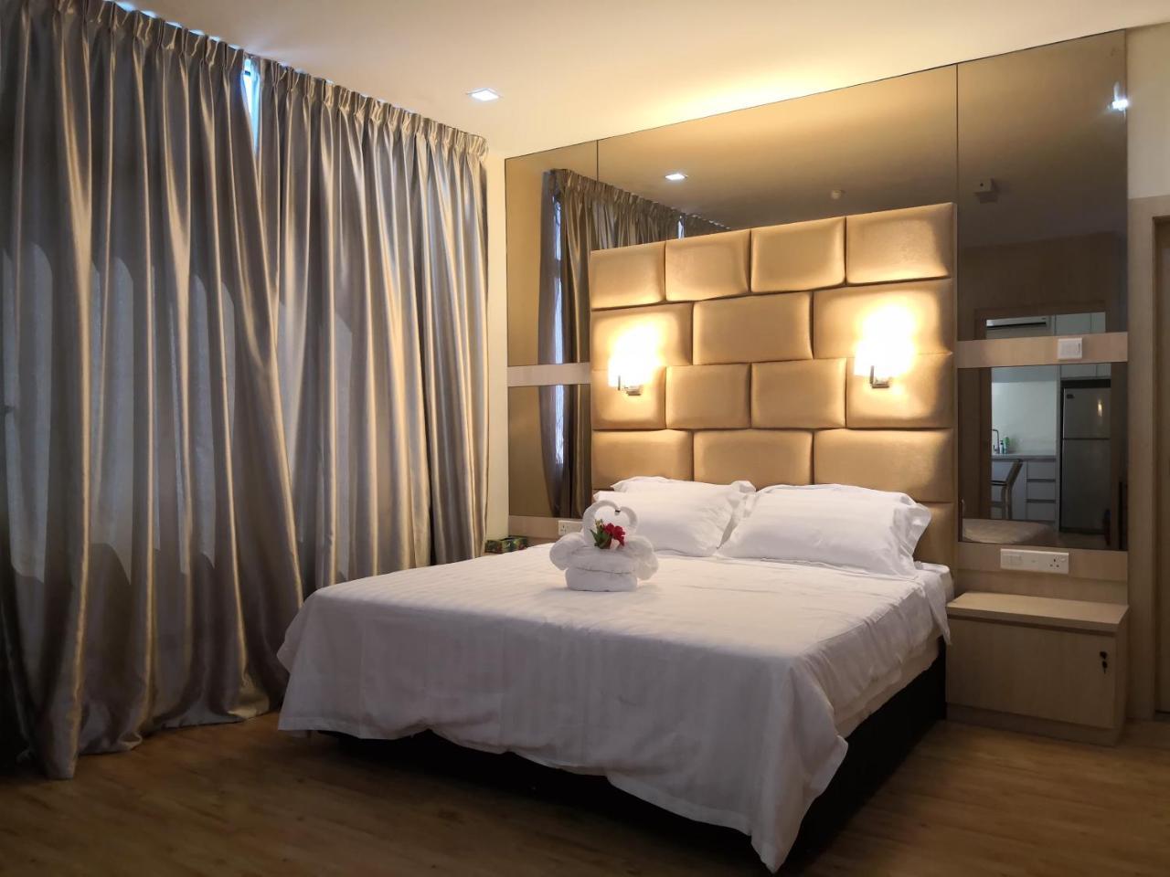 Hotel Zamburger Bukit Segar Cheras Ngoại thất bức ảnh