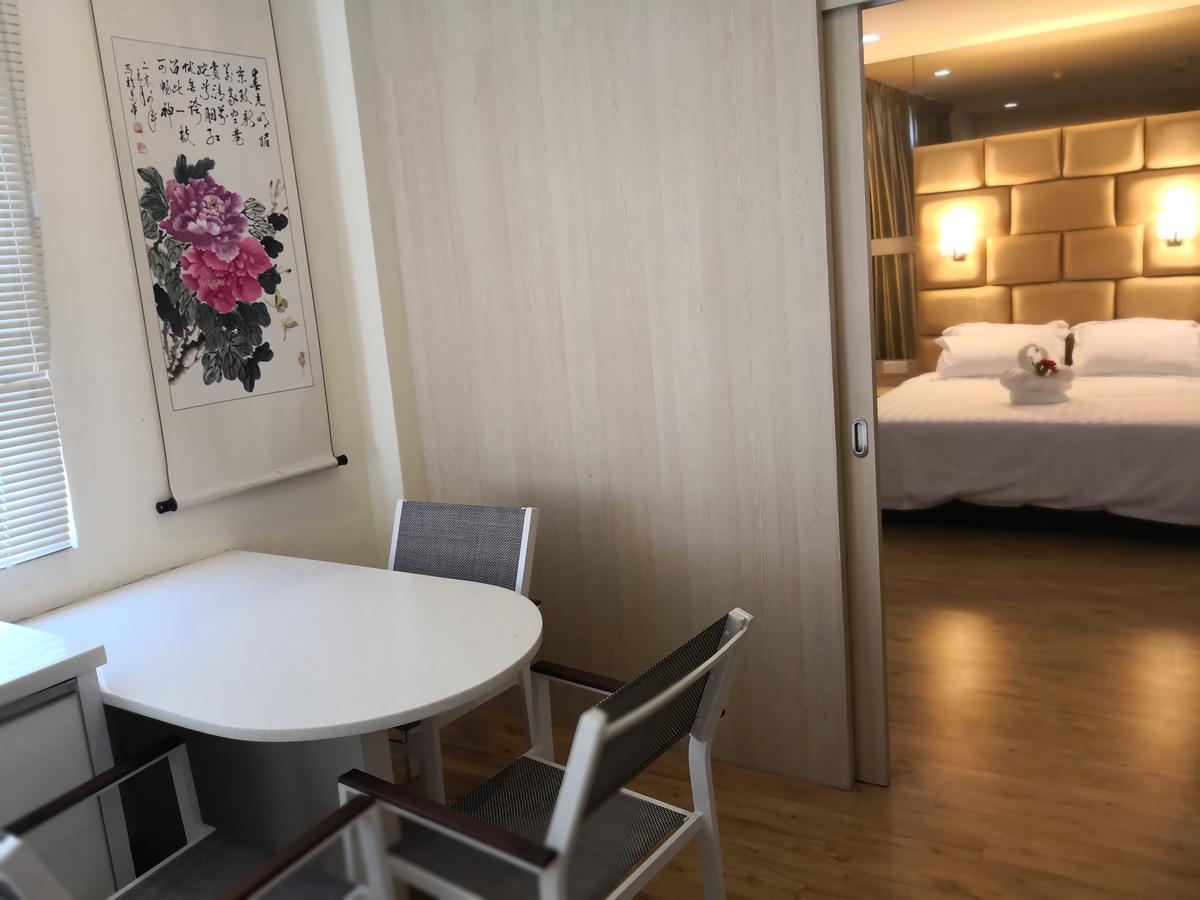 Hotel Zamburger Bukit Segar Cheras Ngoại thất bức ảnh